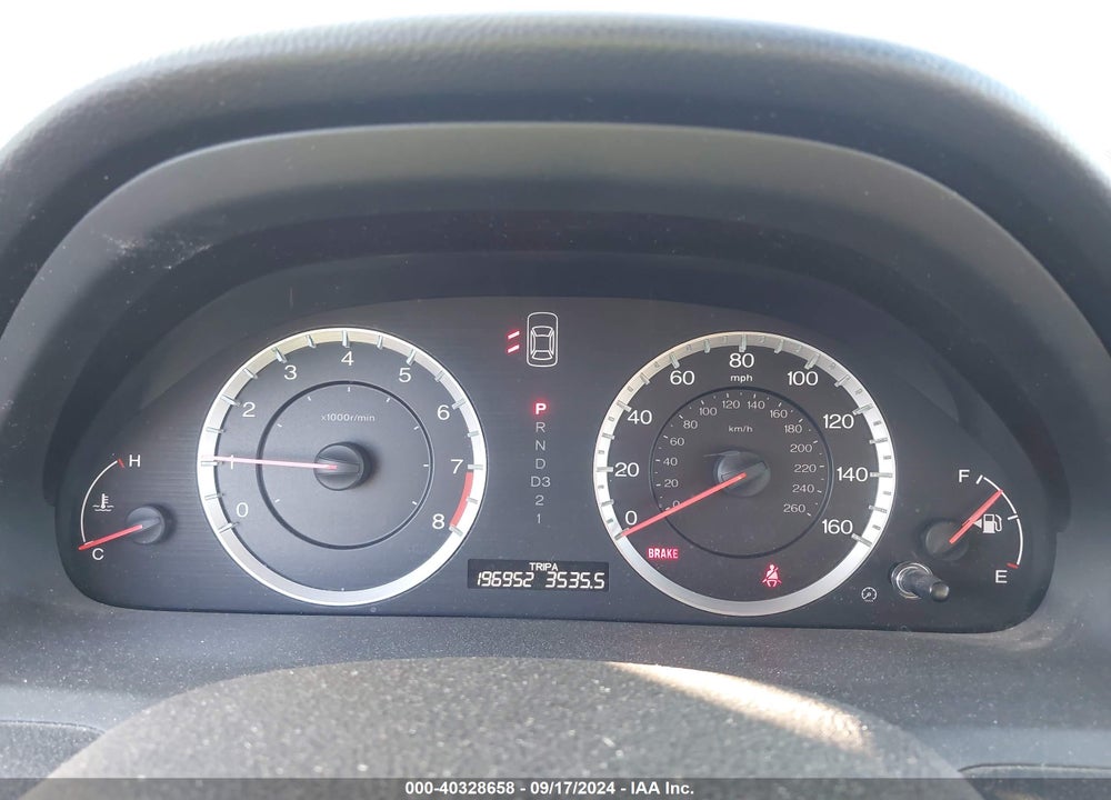 2011 HONDA ACCORD 2.4 EX VIN: 1HGCP2F71BA038313