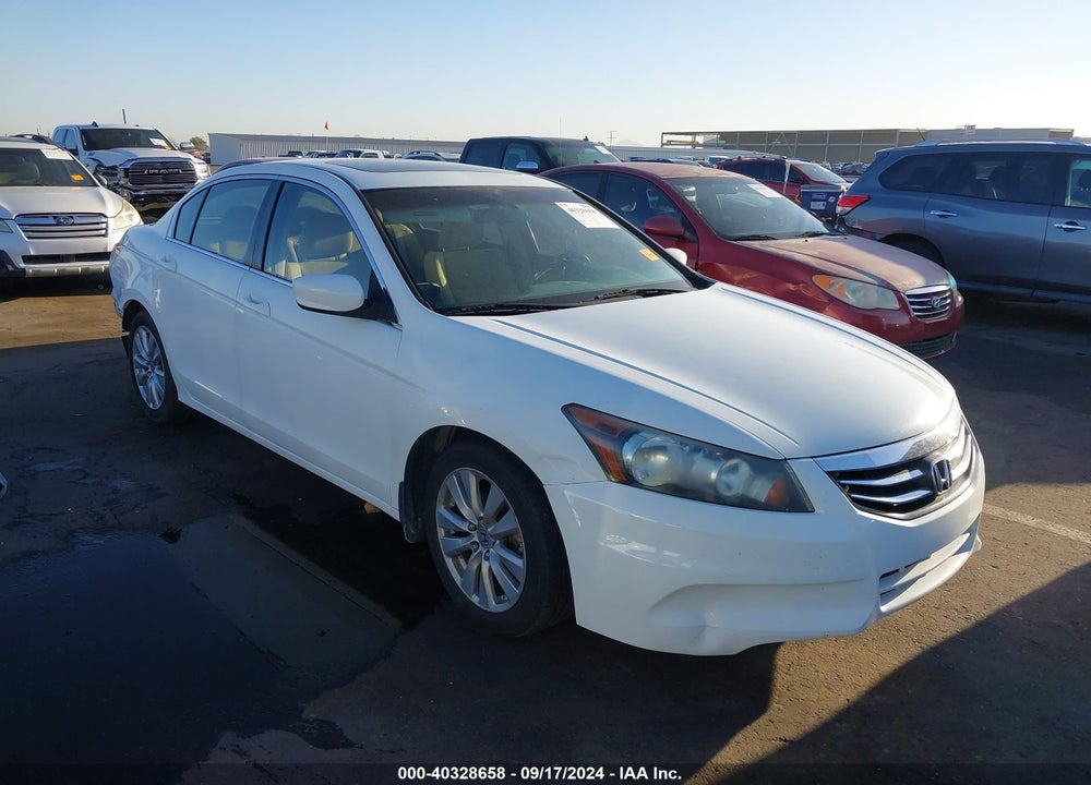 2011 HONDA ACCORD 2.4 EX VIN: 1HGCP2F71BA038313