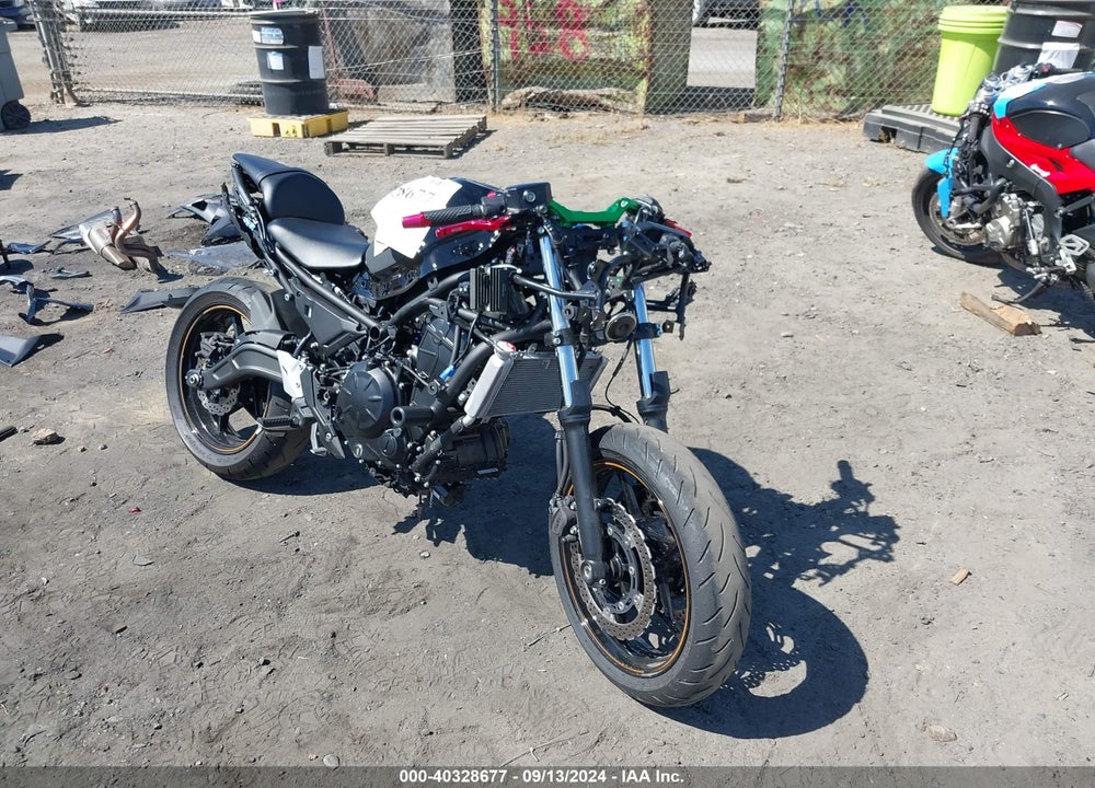 2023 KAWASAKI EX650 R VIN: ML5EXER1XPDAB1075