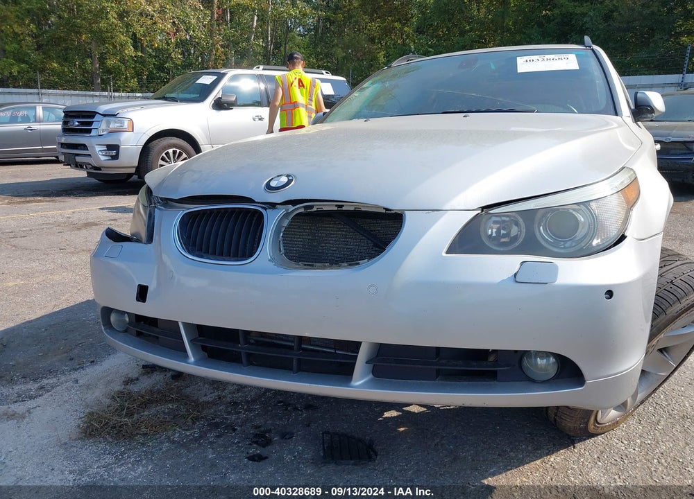 2006 BMW 530XIT VIN: WBANN73536CN01461