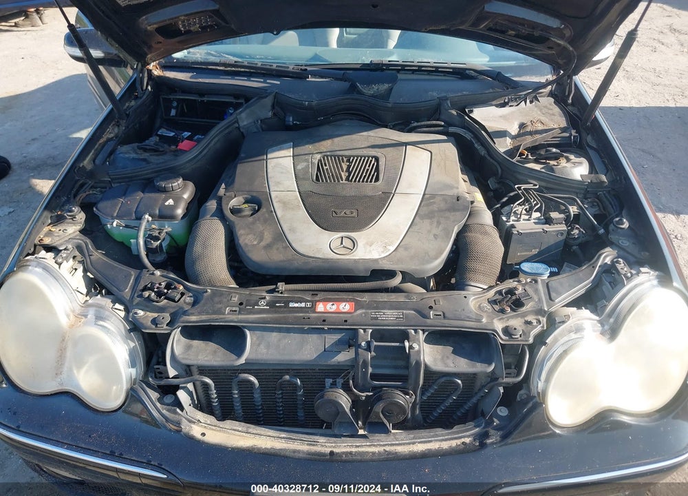 2006 MERCEDES-BENZ C 230 SPORT VIN: WDBRF52H56A911111