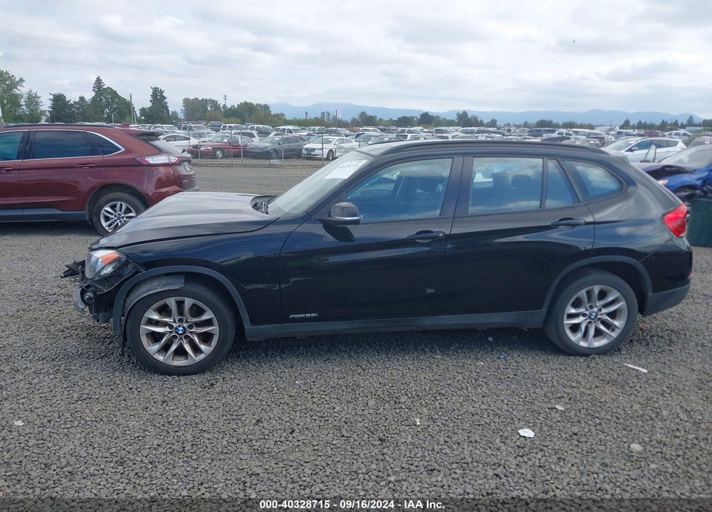 2015 BMW X1 VIN: WBAVL1C59FVY39468