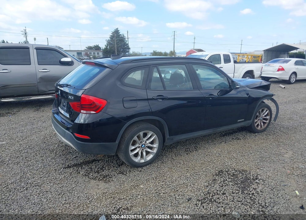 2015 BMW X1 VIN: WBAVL1C59FVY39468
