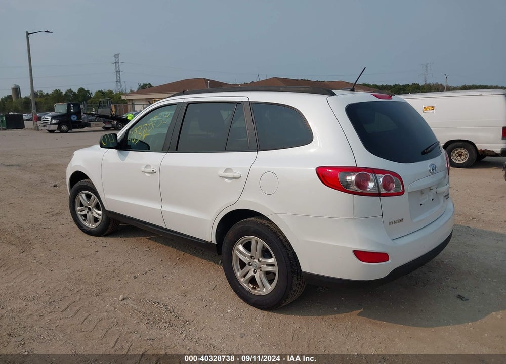 2011 HYUNDAI SANTA FE GLS VIN: 5XYZGDAB3BG005894