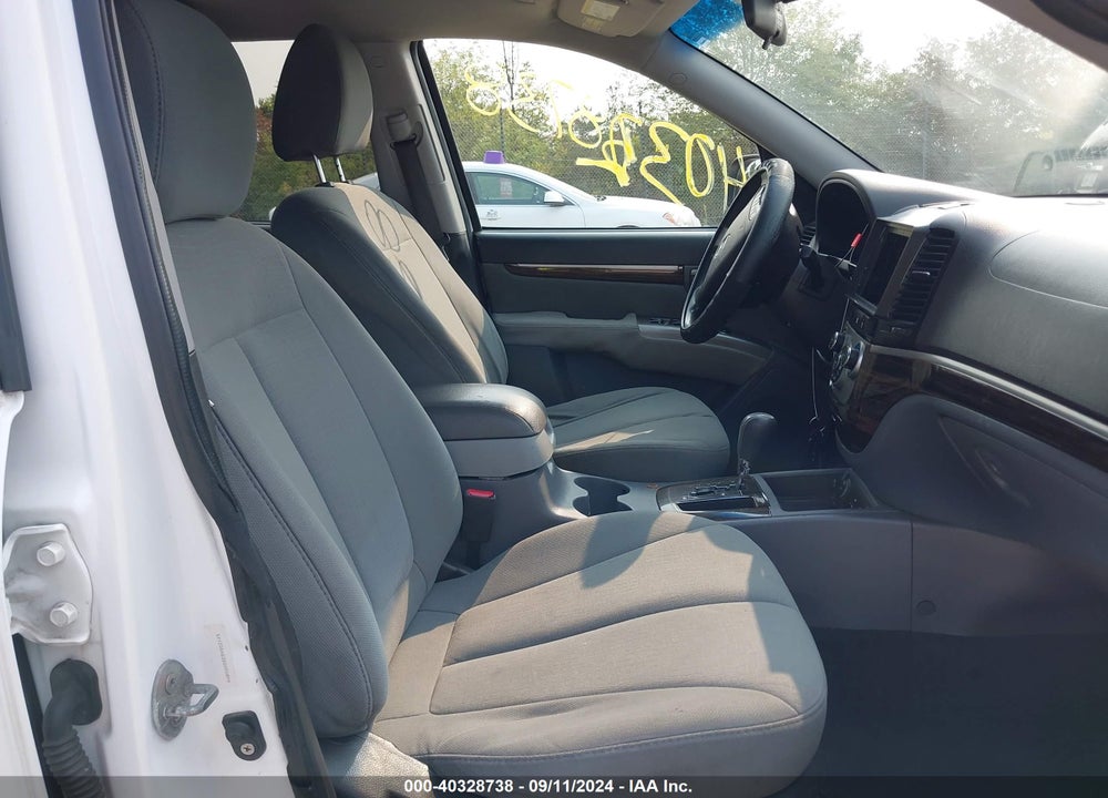2011 HYUNDAI SANTA FE GLS VIN: 5XYZGDAB3BG005894