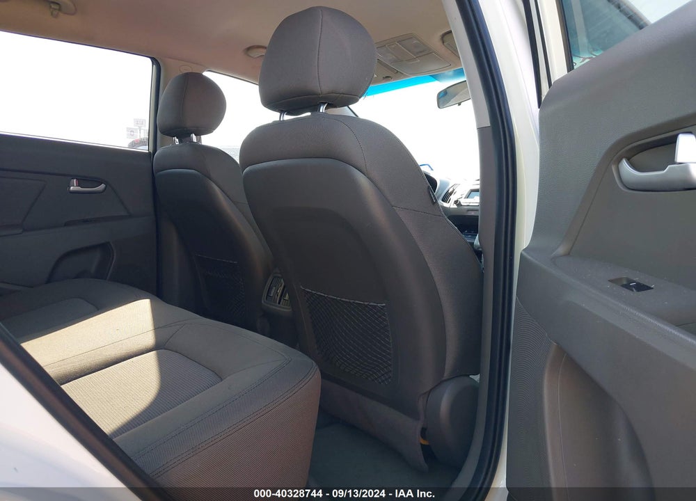 2015 KIA SPORTAGE LX VIN: KNDPB3AC2F7677022