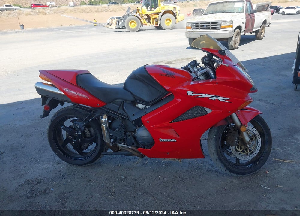 2003 HONDA VFR800 VIN: JH2RC46123M500316