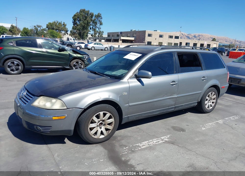 2001 VOLKSWAGEN PASSAT GLS VIN: WVWVD63B11E260048