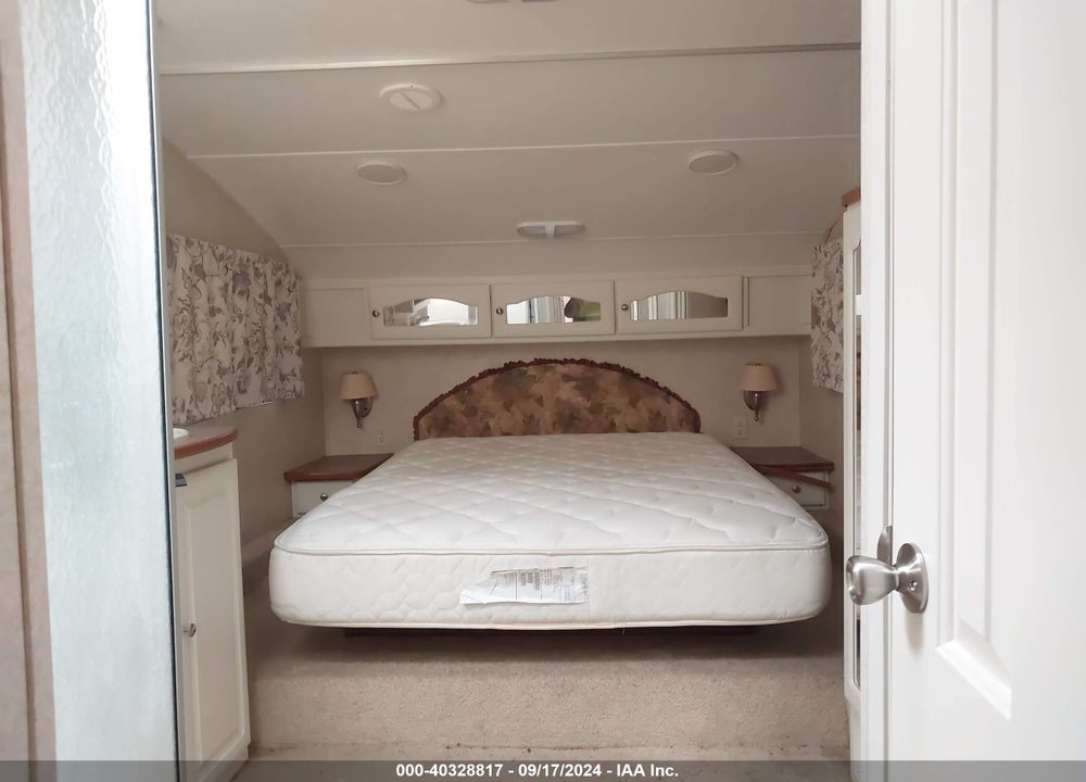 2006 KEYSTONE OUTBACK VIN: 4YDF28F256G917041