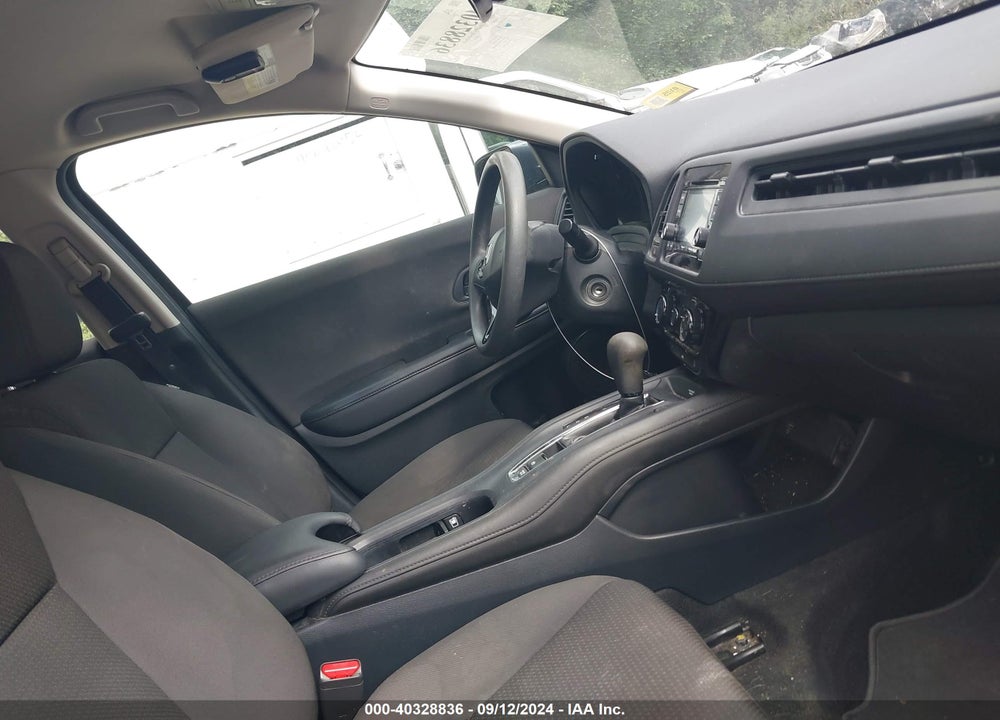 2019 HONDA HR-V LX VIN: 3CZRU6H31KG706836