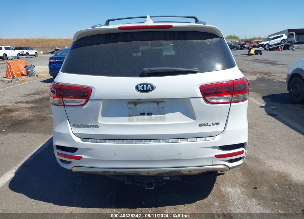 2016 KIA SORENTO 3.3L SXL VIN: 5XYPKDA59GG084978
