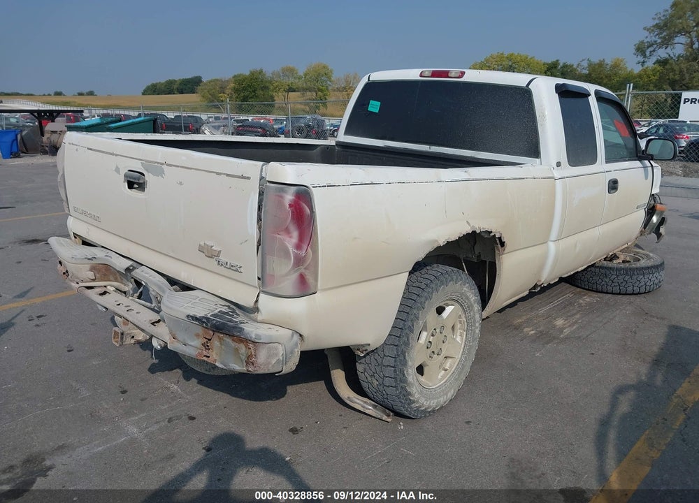2004 CHEVROLET SILVERADO 1500 WORK TRUCK VIN: 2GCEK19T141292156