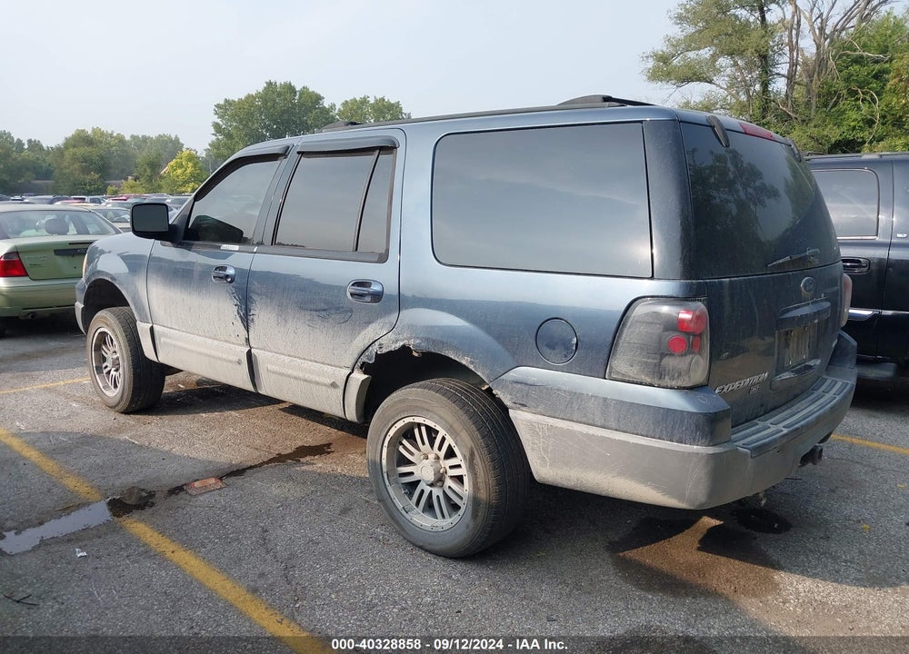2003 FORD EXPEDITION XLT VIN: 1FMPU16L13LC28419