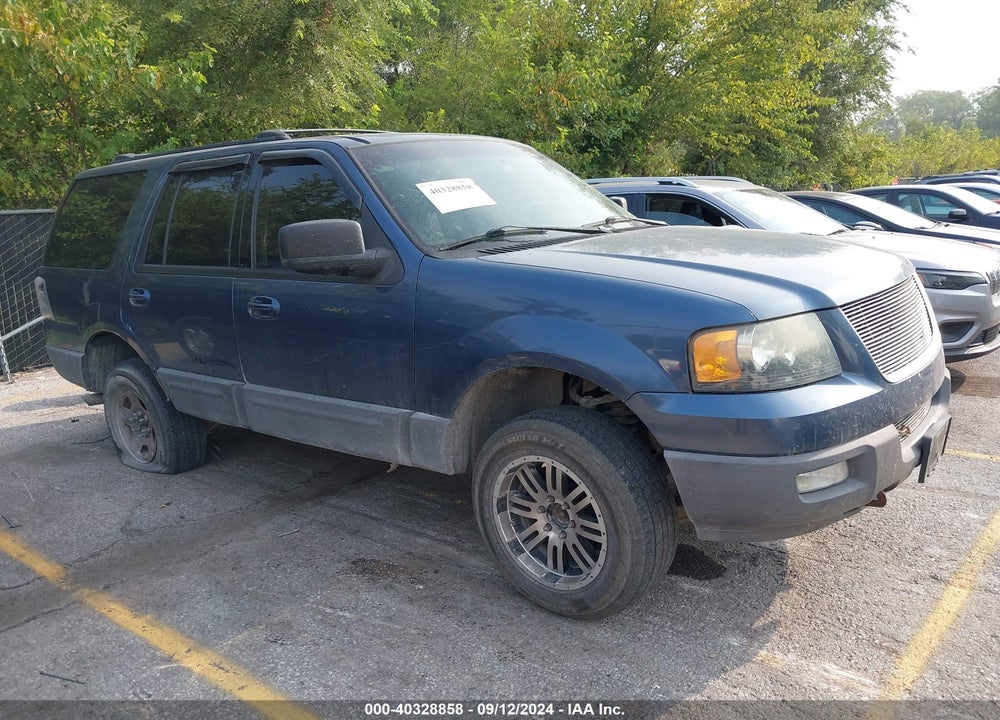 2003 FORD EXPEDITION XLT VIN: 1FMPU16L13LC28419