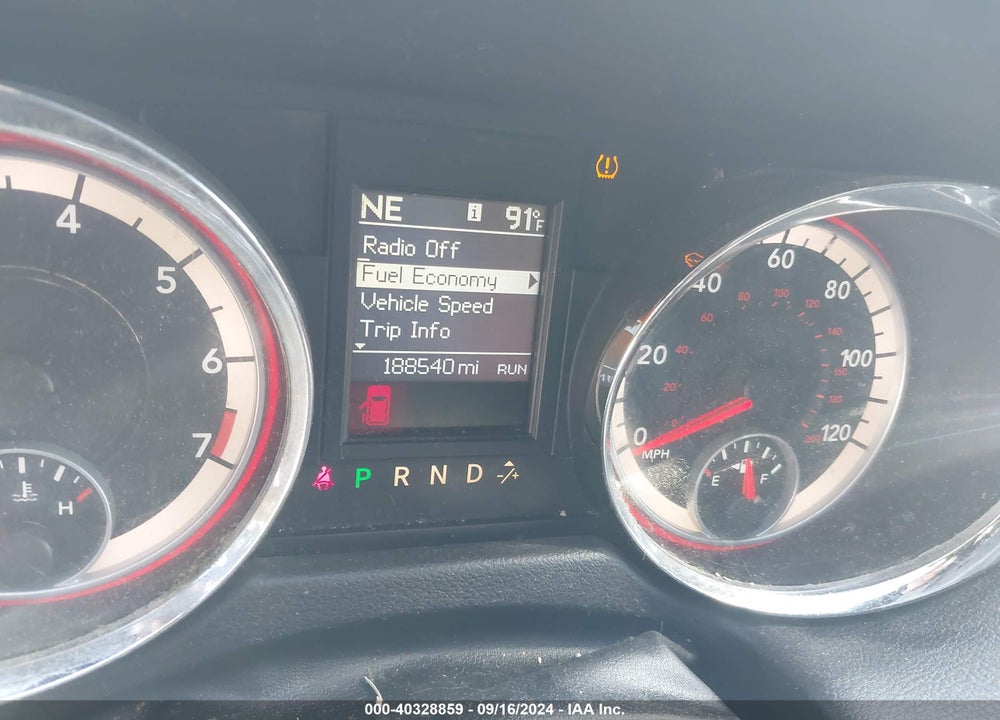 2014 DODGE GRAND CARAVAN R/T VIN: 2C4RDGEG7ER405523