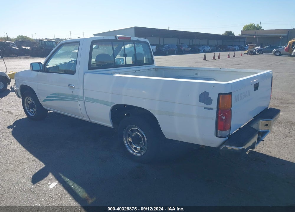 1994 NISSAN TRUCK XE VIN: 1N6SD11S3RC394265
