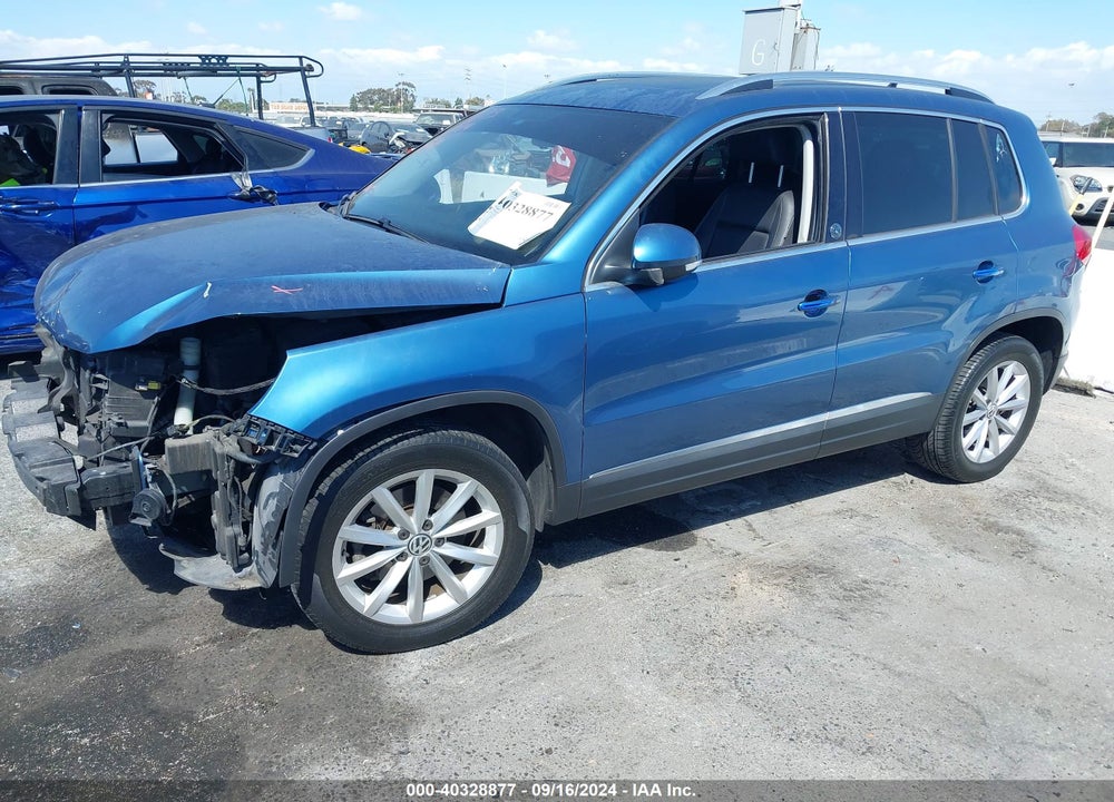 2017 VOLKSWAGEN TIGUAN 2.0T WOLFSBURG EDITION VIN: WVGRV7AX1HK020718