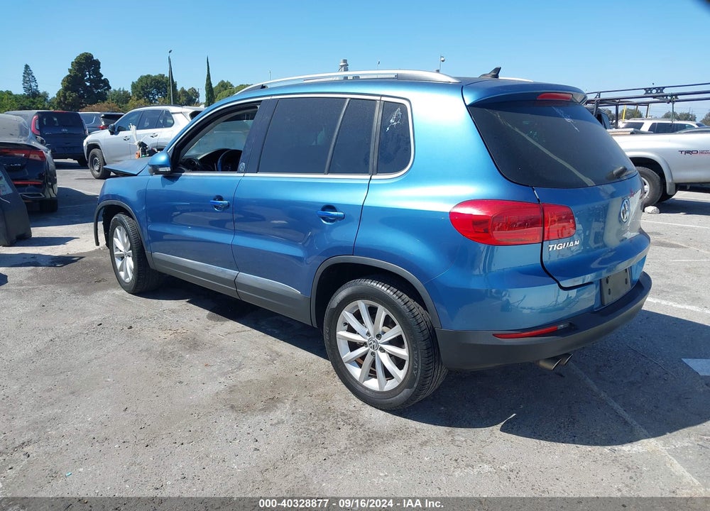 2017 VOLKSWAGEN TIGUAN 2.0T WOLFSBURG EDITION VIN: WVGRV7AX1HK020718