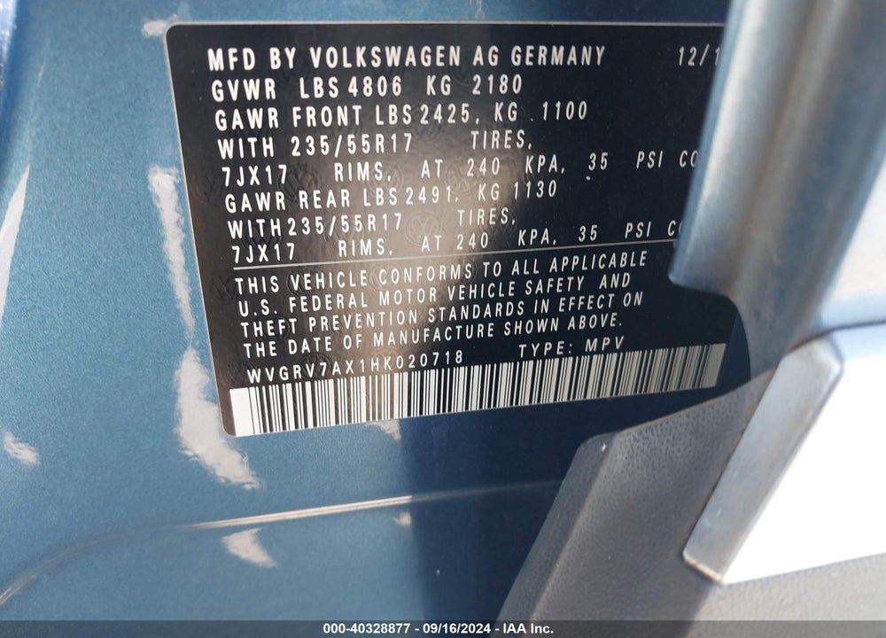 2017 VOLKSWAGEN TIGUAN 2.0T WOLFSBURG EDITION VIN: WVGRV7AX1HK020718