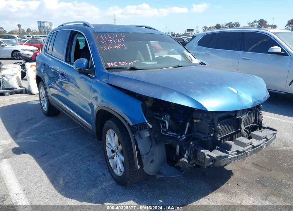 2017 VOLKSWAGEN TIGUAN 2.0T WOLFSBURG EDITION VIN: WVGRV7AX1HK020718