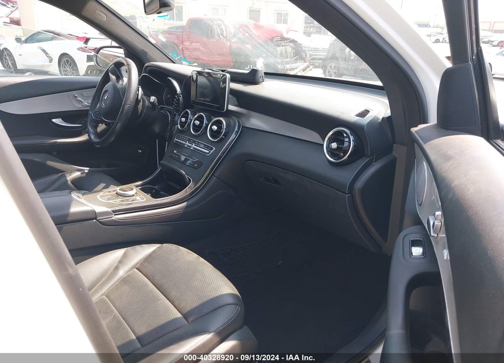 2019 MERCEDES-BENZ GLC 300 4MATIC VIN: WDC0G4KB9KV171234
