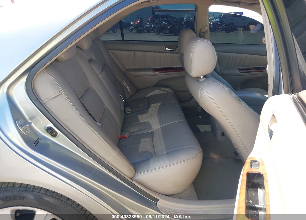 2005 TOYOTA CAMRY XLE VIN: 4T1BE30K75U622457