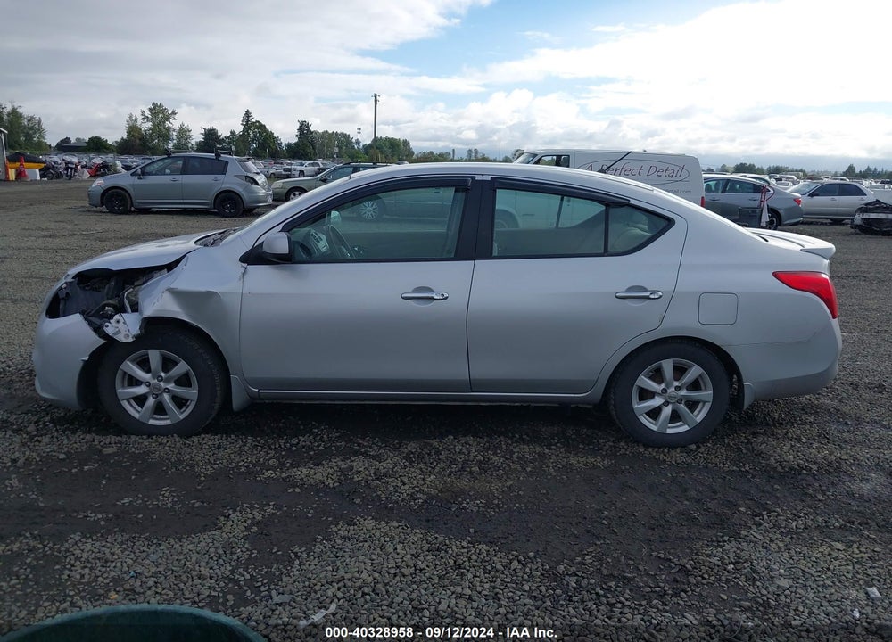 2014 NISSAN VERSA 1.6 SV VIN: 3N1CN7APXEL842280