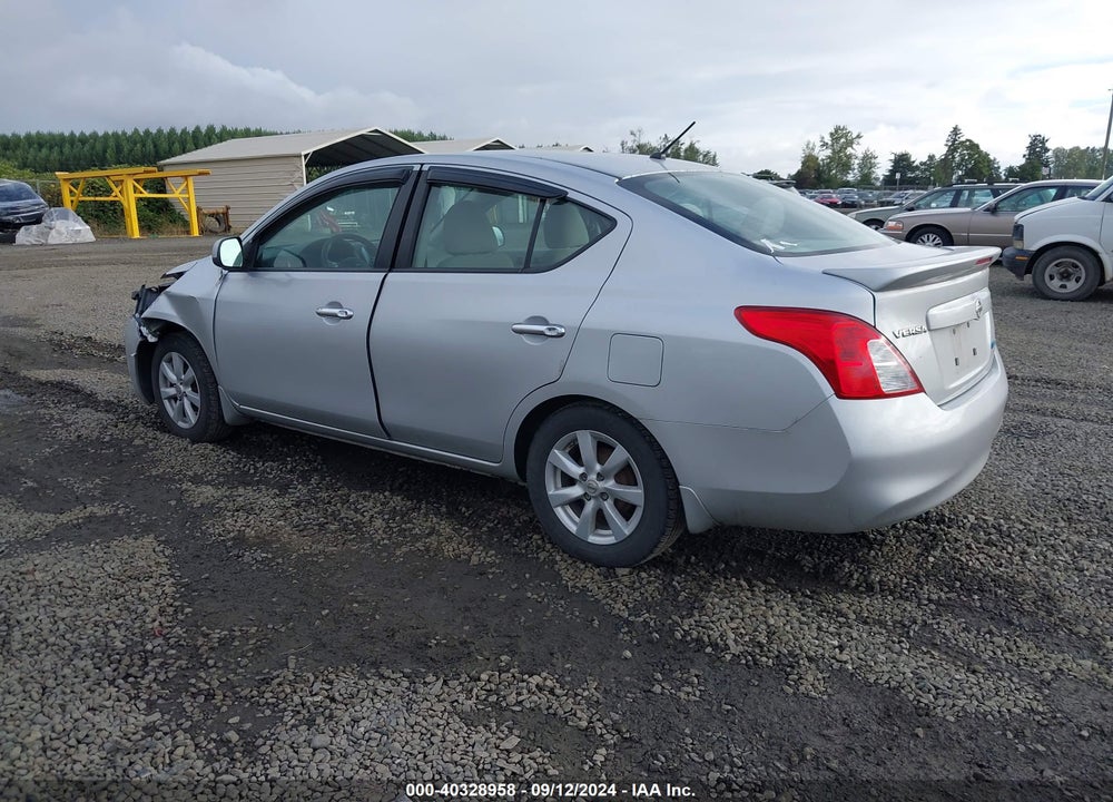 2014 NISSAN VERSA 1.6 SV VIN: 3N1CN7APXEL842280