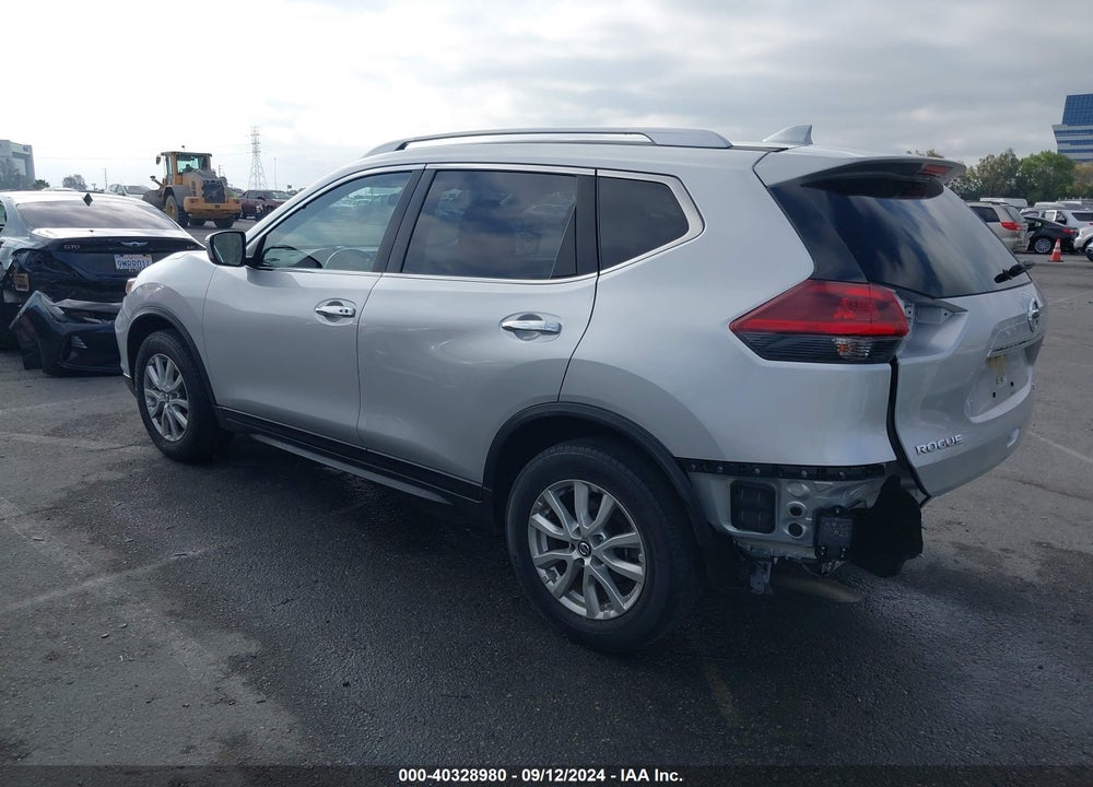 2020 NISSAN ROGUE SV FWD VIN: JN8AT2MT4LW008913
