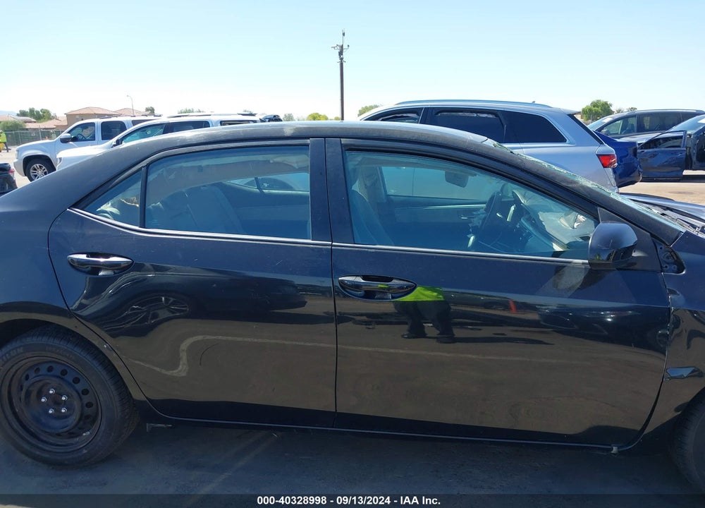 2015 TOYOTA COROLLA LE VIN: 5YFBURHE9FP203257
