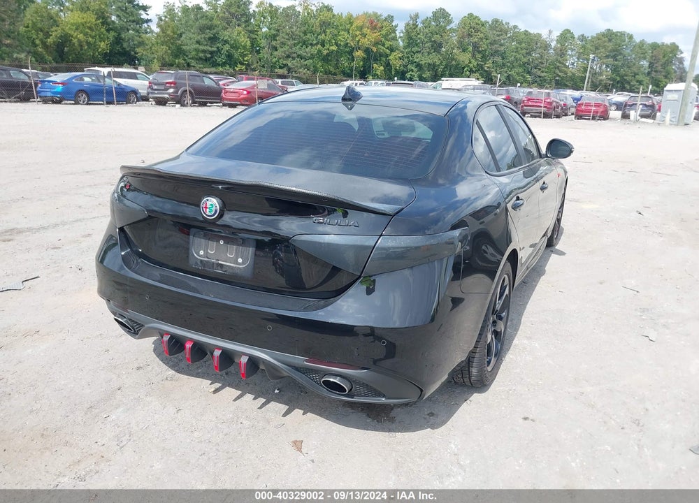 2017 ALFA ROMEO GIULIA AWD VIN: ZARFAEDN0H7550026