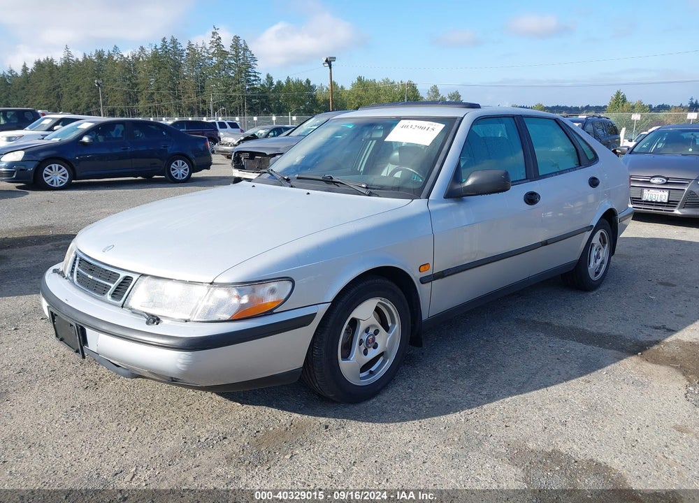 1998 SAAB 900 S VIN: YS3DD55B1W2012371
