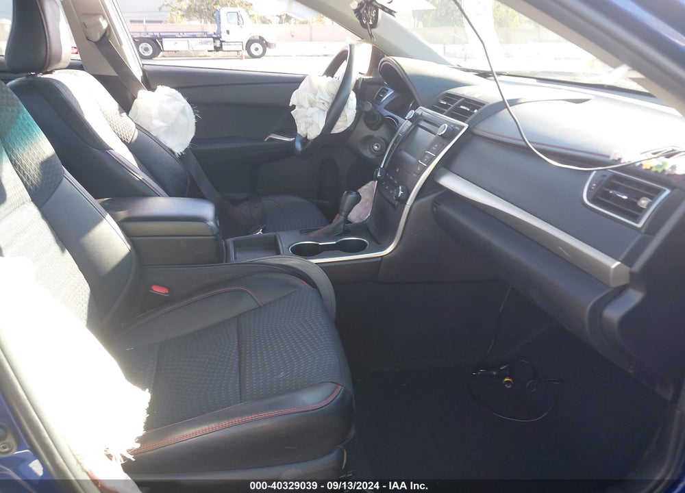 2015 TOYOTA CAMRY SE VIN: 4T1BF1FK2FU965512