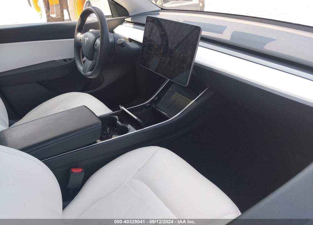 2021 TESLA MODEL Y LONG RANGE DUAL MOTOR ALL-WHEEL DRIVE VIN: 5YJYGDEE4MF069176
