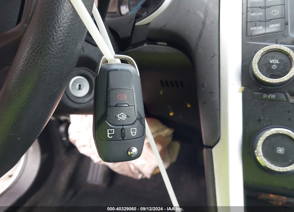 2014 FORD FUSION SE VIN: 3FA6P0H79ER259221