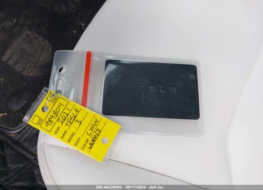 2021 TESLA MODEL 3 STANDARD RANGE PLUS REAR-WHEEL DRIVE VIN: 5YJ3E1EA0MF989804