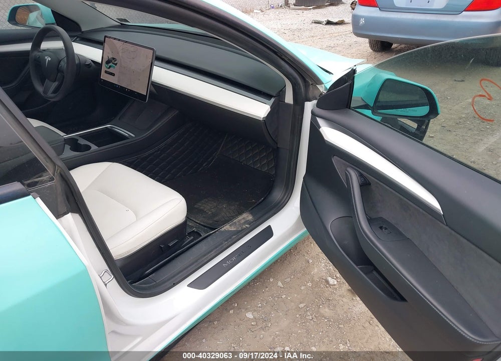 2021 TESLA MODEL 3 STANDARD RANGE PLUS REAR-WHEEL DRIVE VIN: 5YJ3E1EA0MF989804