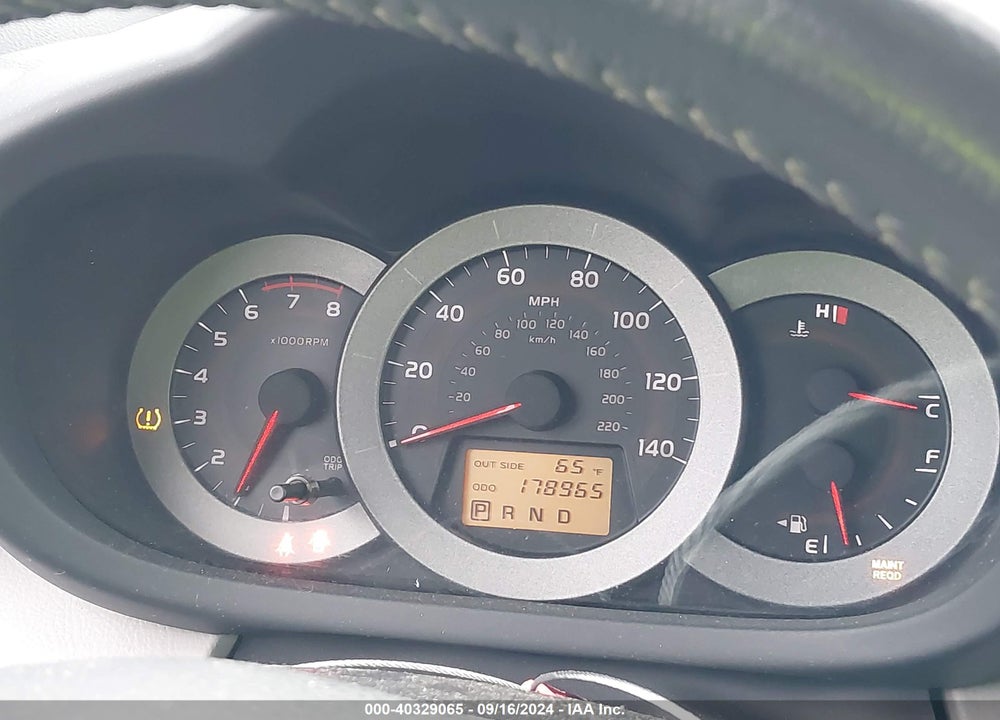 2007 TOYOTA RAV4 LIMITED VIN: JTMBD31V476045975