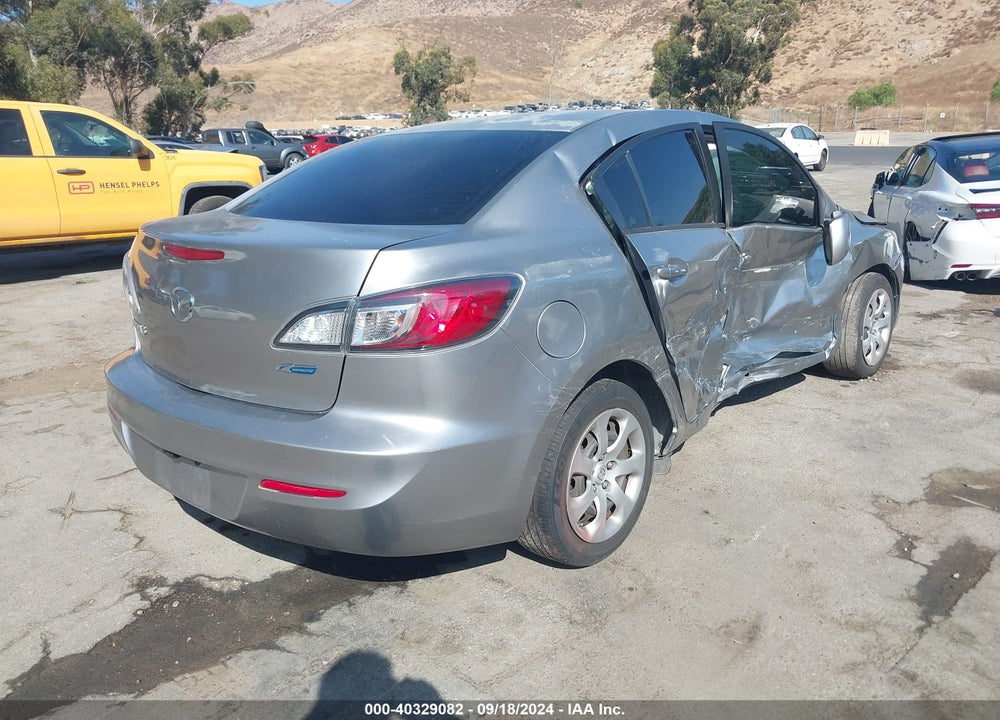 2013 MAZDA 3 I SPORT VIN: JM1BL1UPXD1768453