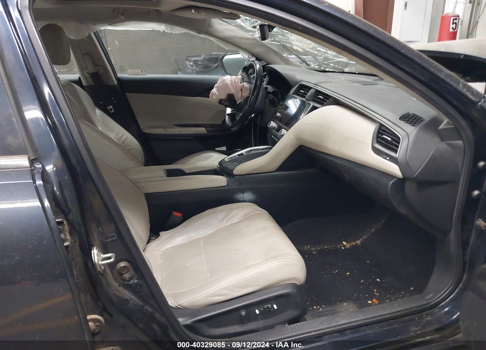 2020 HONDA INSIGHT TOURING VIN: 19XZE4F97LE000238