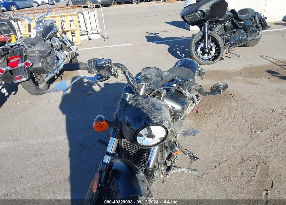 2025 INDIAN MOTORCYCLE CO. SCOUT BOBBER LIMITED VIN: 56KSBC763S3204558