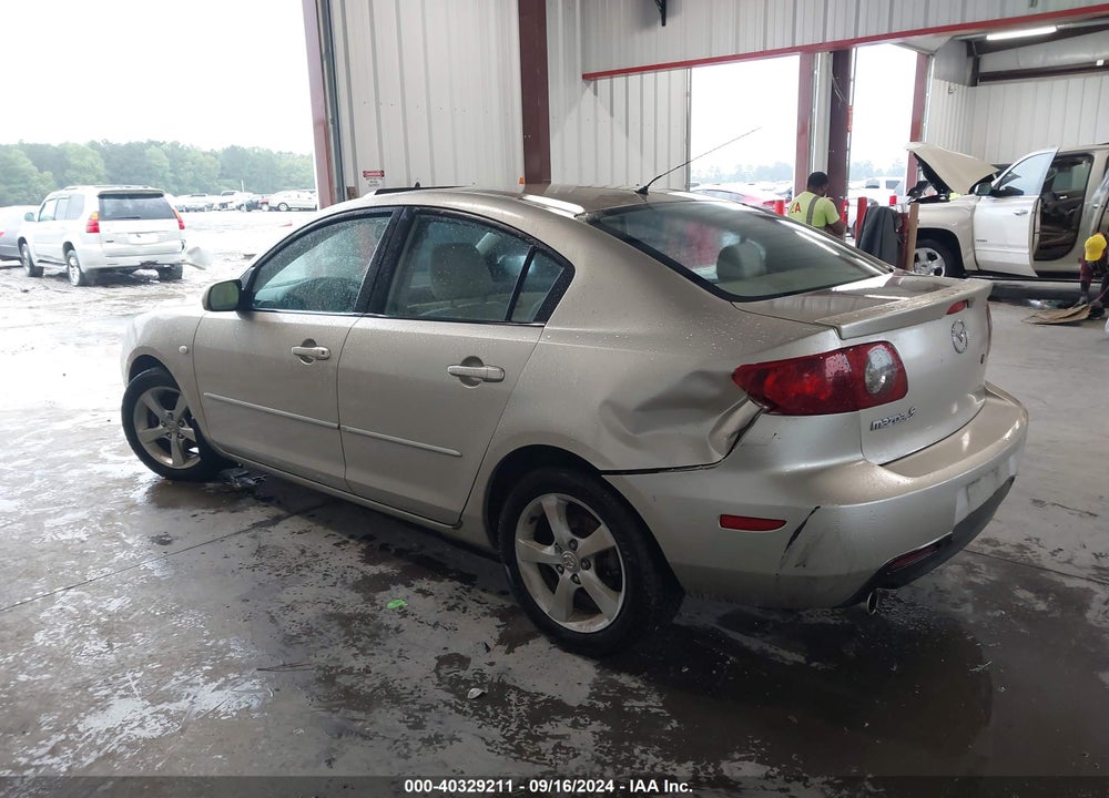 2006 MAZDA 3 I VIN: JM1BK12F861469494