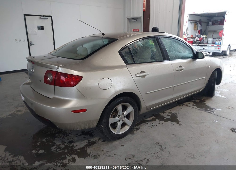 2006 MAZDA 3 I VIN: JM1BK12F861469494