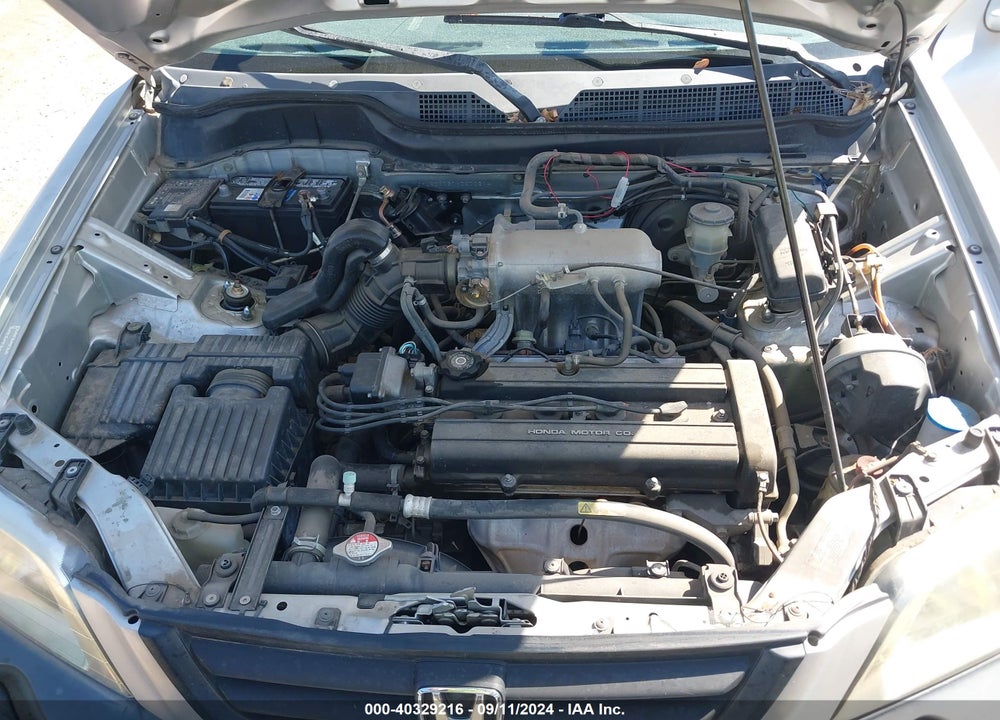 1998 HONDA CR-V VIN: JHLRD1767WC070214