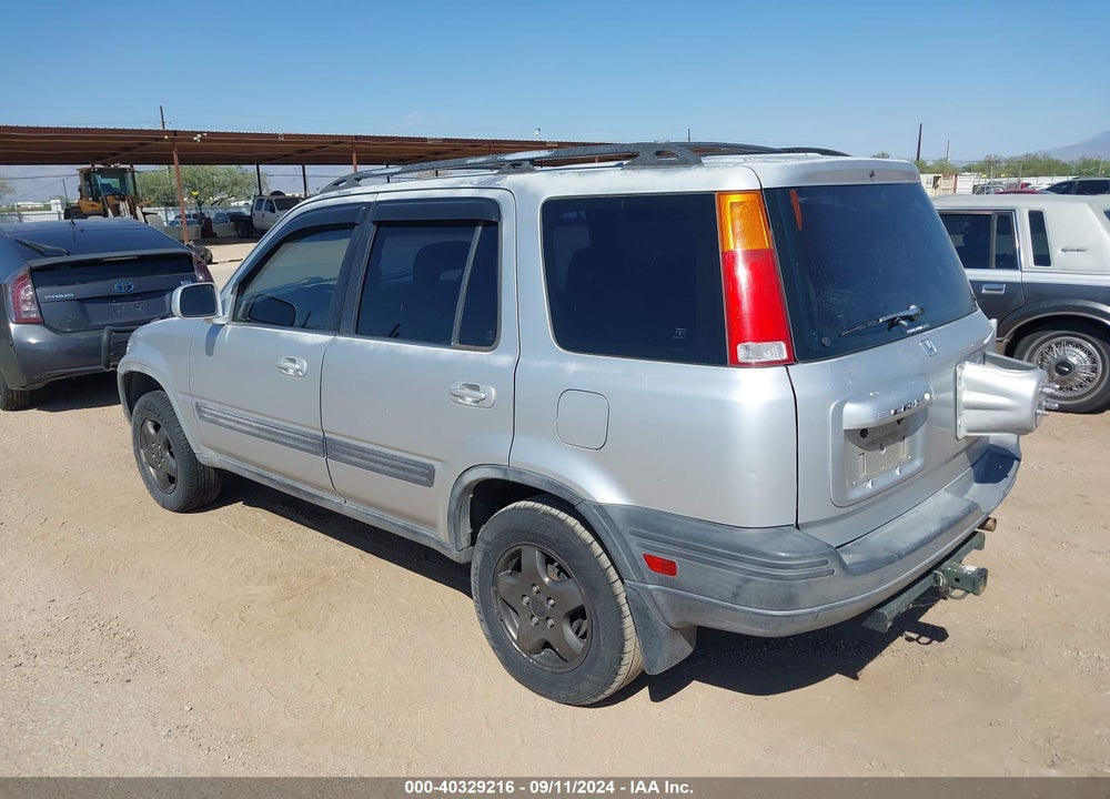 1998 HONDA CR-V VIN: JHLRD1767WC070214