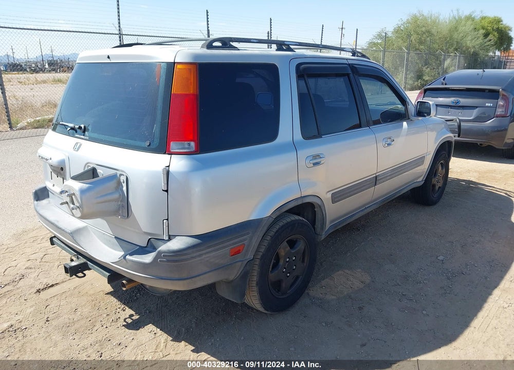 1998 HONDA CR-V VIN: JHLRD1767WC070214