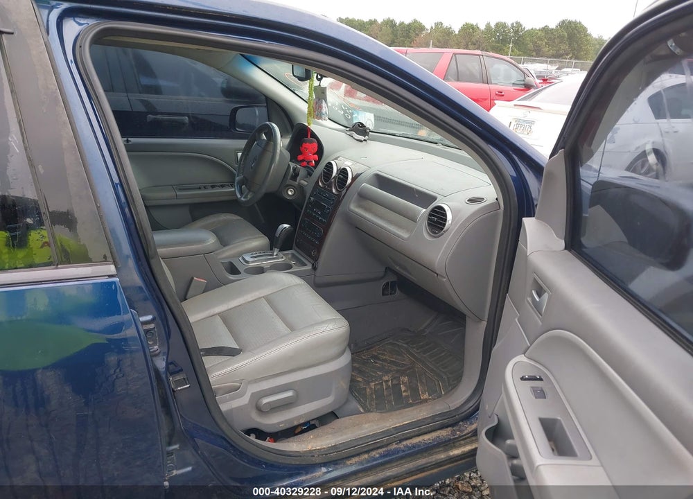 2007 FORD FREESTYLE SEL VIN: 1FMDK02187GA34122