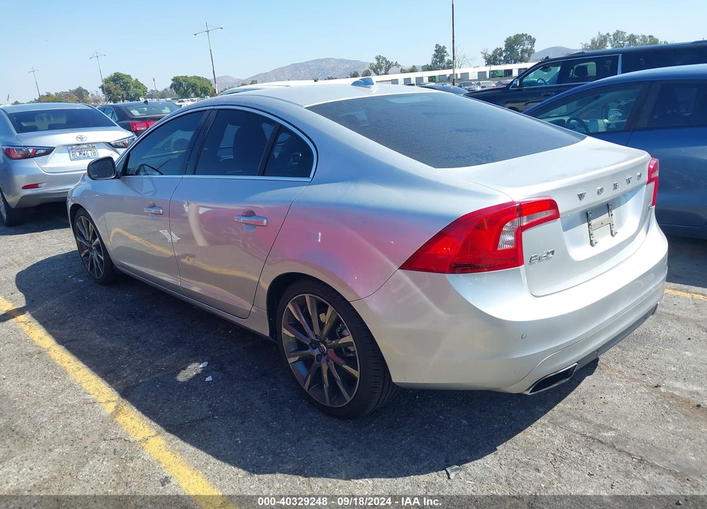 2015 VOLVO S60 T5 PREMIER VIN: YV126MFK1F2361459