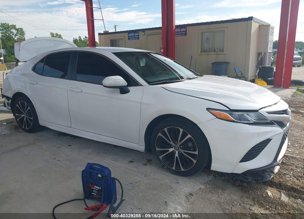 2020 TOYOTA CAMRY SE VIN: 4T1G11AK0LU870437