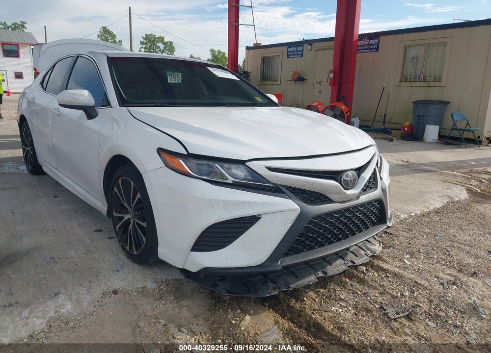 2020 TOYOTA CAMRY SE VIN: 4T1G11AK0LU870437